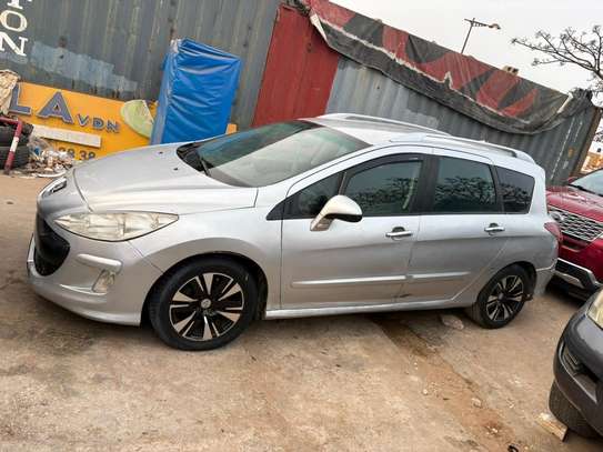 Peugeot 308 année 2009 image 10