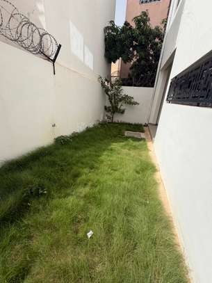 Villa moderne à Louer Sipres Mermoz image 7