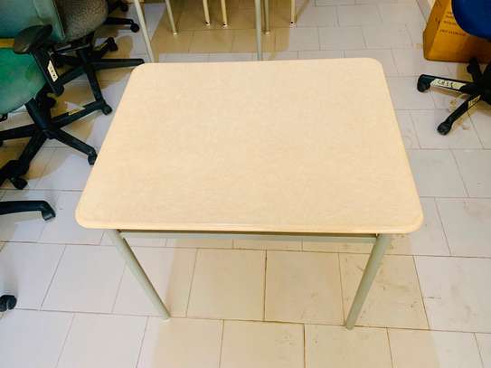 Table de classe ou resto image 4