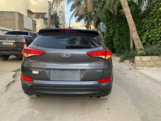 Hyundai Tucson image 10
