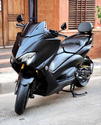 YAMAHA TMAX DX 2019 image 4