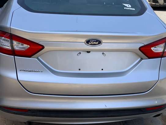 Ford Fusion 2016 image 9