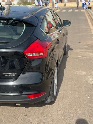 Ford Focus Titanium image 2