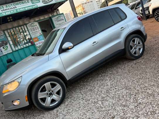 Volkswagen TIGUAN image 4