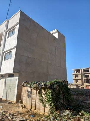 Terrain 300m2  à vendre almadies image 2