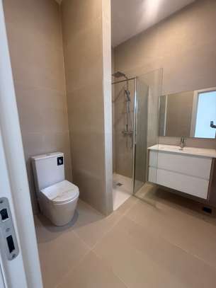 Appartement f4 neuf à louer au point e image 8