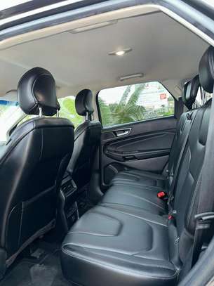 Ford Edge titanium image 10