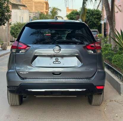 2018 NISSAN ROGUE SV image 9