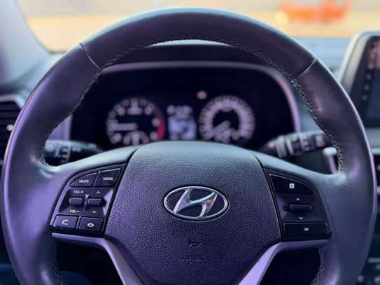 Hyundai Tucson 2019 2.0 image 11