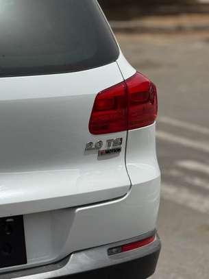 Volkswagen Tiguan image 4