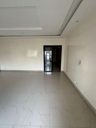 Appartement Grand Standing F3 à Louer à la Cite Biagui image 9