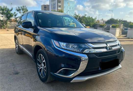 Mitsubishi Outlander 2018 image 3