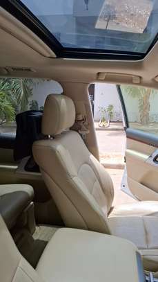 Vente véhicule Toyota V8 image 8