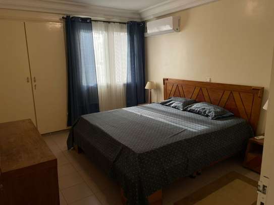 Appartement F4 meublé à louer à Mermoz image 7