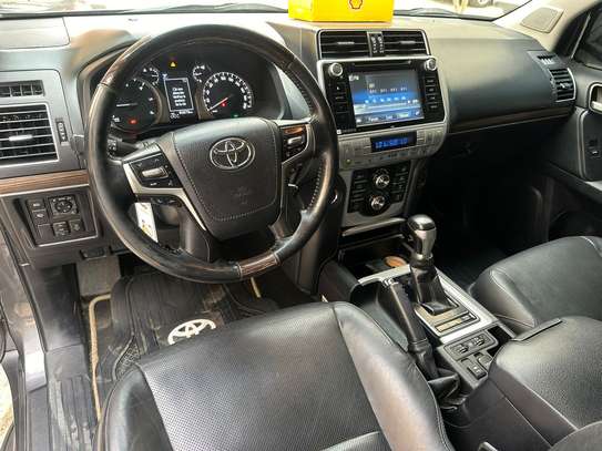 Toyota Prado Land Cruiser 2018 image 7