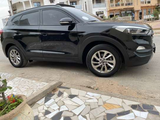HYUNDAI TUCSON 2016 image 6