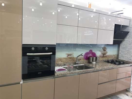 CUISINES EQUIPEES NEUVES ET IMPORTES image 1