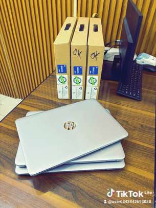 Ordinateur HP ELITBOOK image 1