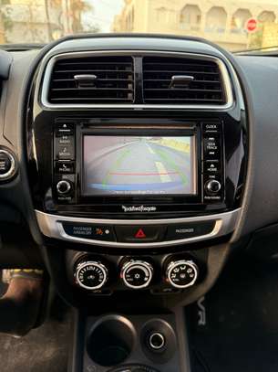 Mitsubishi Rvr platinium 2017 image 9