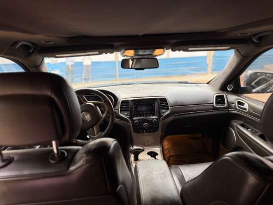 Jeep Grand Cherokee Summit 2015  V6 Essence Full Options image 7