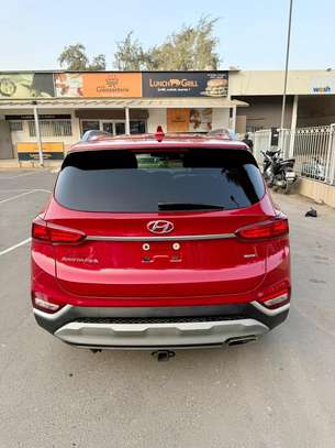 Hyundai Santa fe 2019 image 9