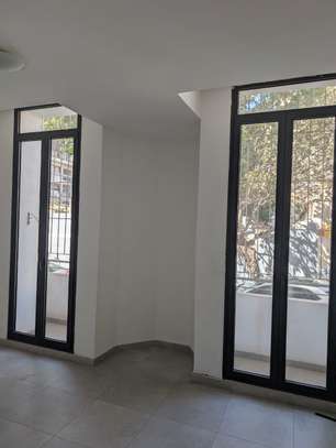 Appartement F4 à louer Centre Ville en face Pullman image 6