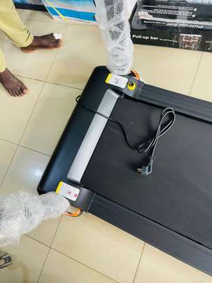 Tapis roulant électrique pliable image 2