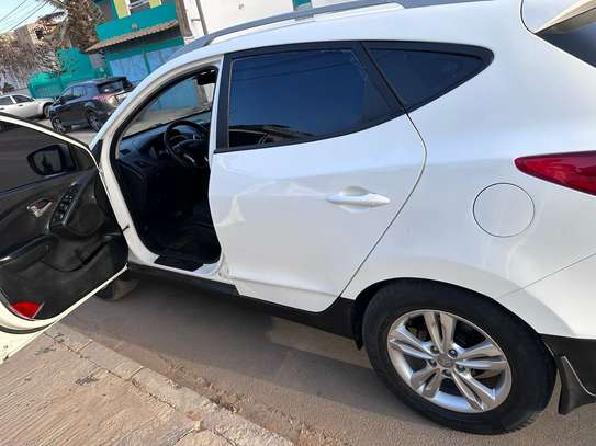 HYUNDAI TUCSON 2012 image 3