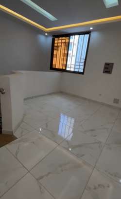 Duplex tout neuf mamelles cité Touba Renaissance image 5