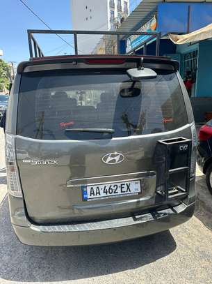 Hyundai Starex 2014 image 3