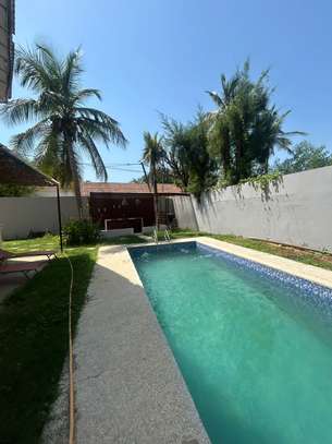 Villa meublée à Saly image 4