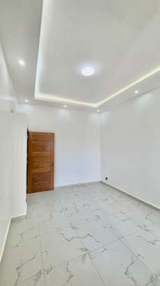 À LOUER – 2 Appartements F3 – Zone de Recasement, Ngor image 1