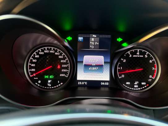 Mercedes glc 43 image 14