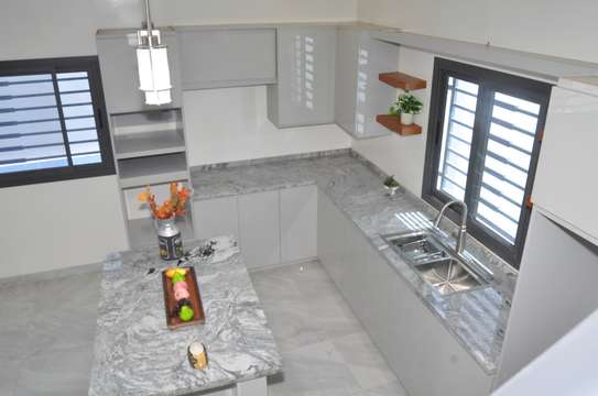 Villas neuves à vendre à NGAPAROU image 1