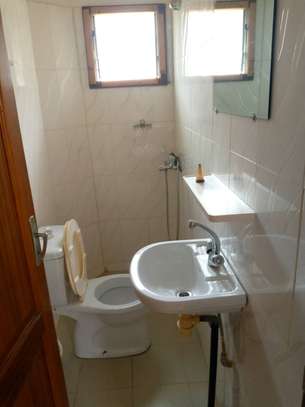 Belle villa à louer aux Almadies image 12