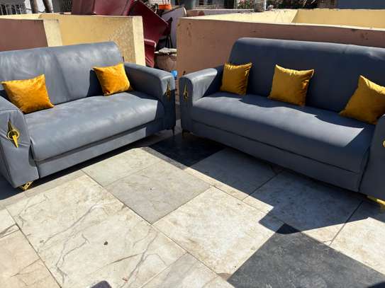 Salon 5 place vip image 1