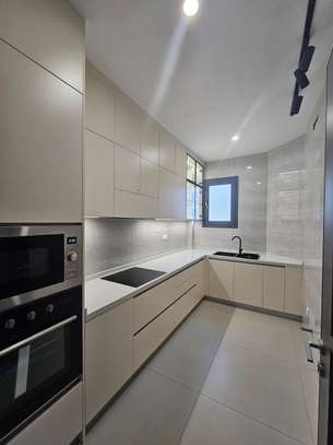 Appartement F3 à louer aux Almadies image 7