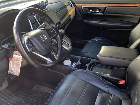 2017 Honda CR-V Touring image 6