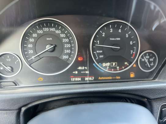 BMW 328i XDrive 2016 image 7