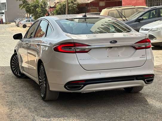 Ford fusion image 11