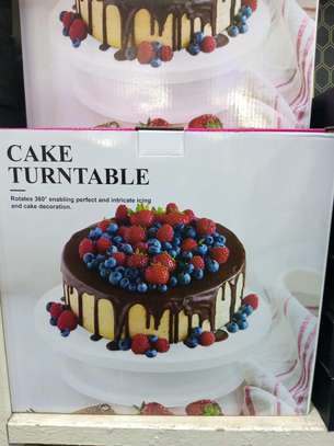Support à gâteau tournant image 1