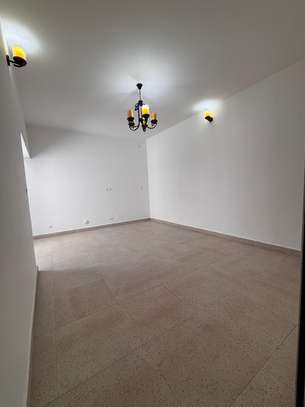APPARTEMENT image 3