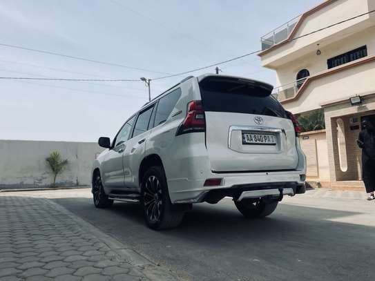 Toyota landcruiser VX image 5