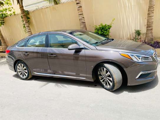 Hyundai Sonata full option image 5