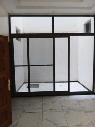 APPARTEMENT A LOUER AUX MARISTES image 4