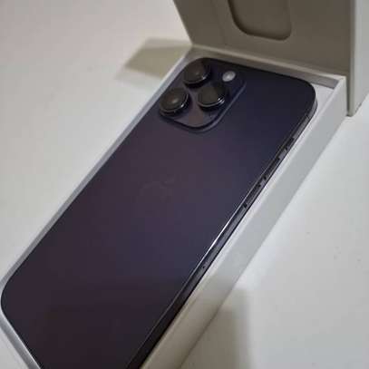 14promax 256gb Esim image 1