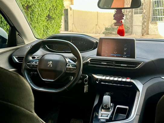 Peugeot 3008 2020 image 5