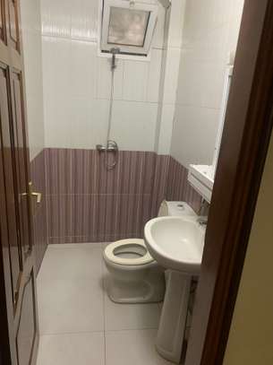 Location appartement F4 Sacré Cœur 1 image 7