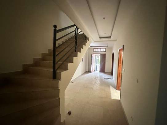 APPARTEMENT F5 À LOUER MARISTES image 14