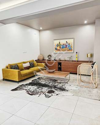 Ref_3405_GL Appartement meublé à louer au point E image 5